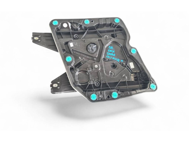 Топливная рампа 5E3837656, 11730100 Skoda Octavia Mk4 для двигателя DLA DLAA