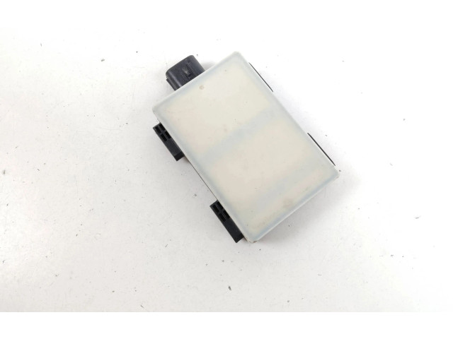 Датчик слепых зон 31476724 Volvo XC90