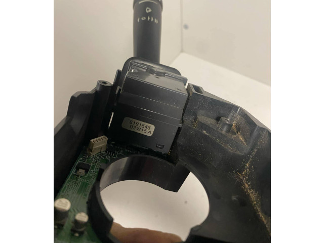 Ручка стеклоочистителей 30658614, 8191545   Volvo V70