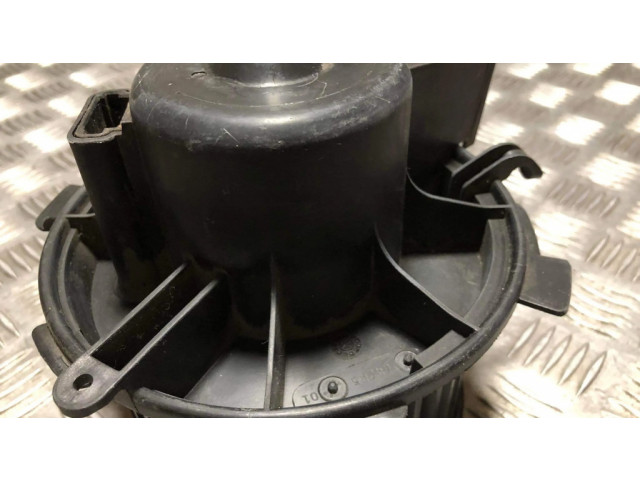 Вентилятор печки 64245 Citroen Xsara Picasso