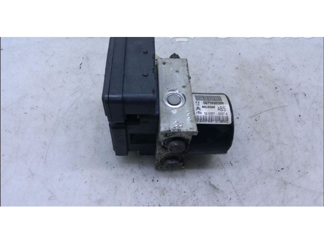 Řídící jednotka 4542Z5, EZH1E06R04   Citroen C3 2011