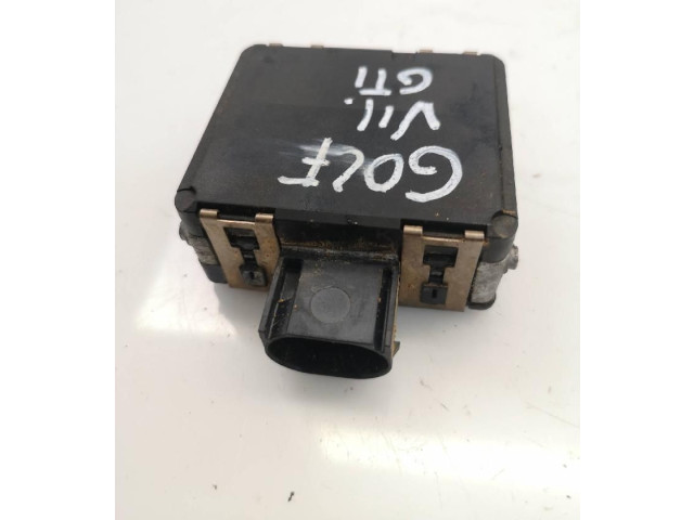 Блок управления 3QF907561   Volkswagen Golf VII