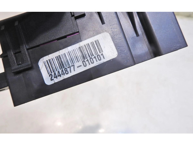 Блок предохранителей     Audi A3 S3 A3 Sportback 8P    