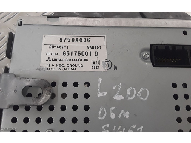 Дисплей 8750a086 Mitsubishi L200