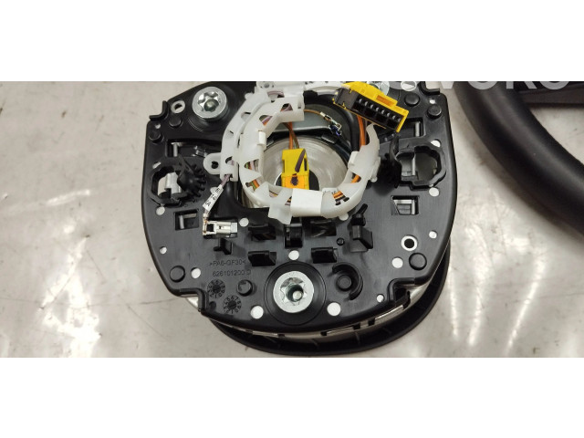 Руль Volvo XC90  2014 -  года 31407813, 39825814      