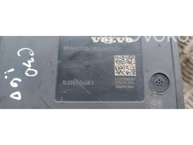 Блок АБС AV612C405CB, P31317378   Volvo  C30  2010 - 2013 года