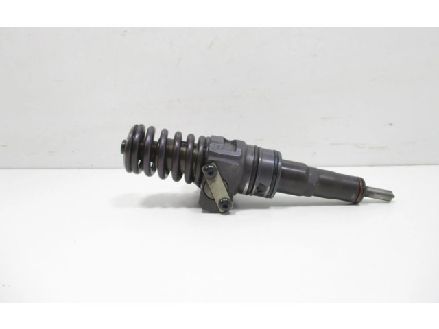 Форсунка 038130073AG Skoda Octavia Mk2 (1Z)