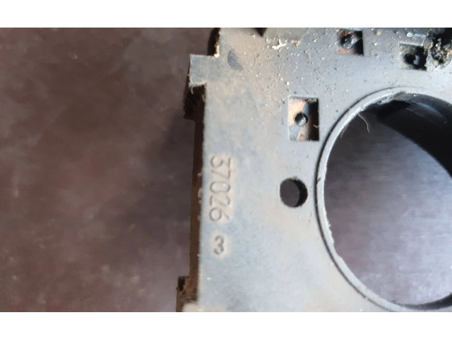 Ручка стеклоочистителей 370263 Volkswagen Golf II