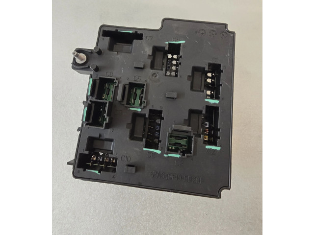 Диффузор 31473771 Volvo V60