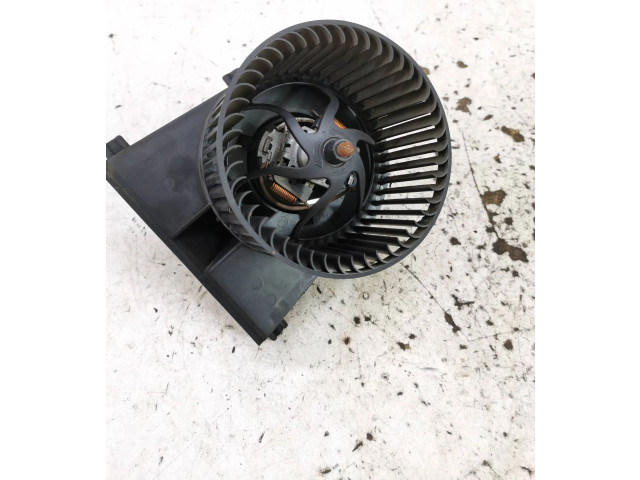 Вентилятор печки    1J1819021C, 11904E   Audi TT Mk1