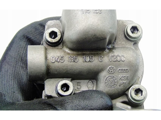 Масляный насос   045115105C  Skoda Fabia Mk3 (NJ) 