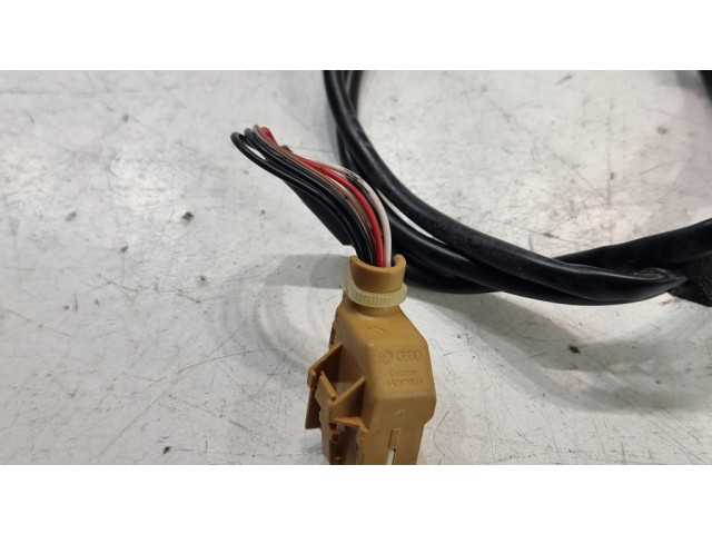 Зеркало электрическое левое Audi A4 S4 B7 8E 8H 2005-2008 года