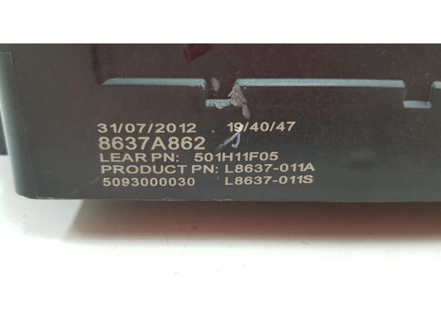 Блок предохранителей 8637A862, L8637011A Mitsubishi Outlander