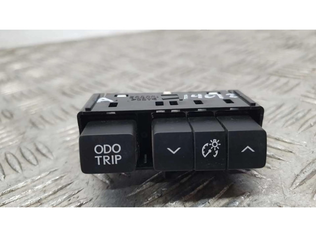 Блок управления 15D052   Lexus IS III XE30