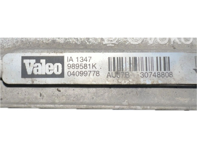 Интеркулер  30748808   Volvo XC90 