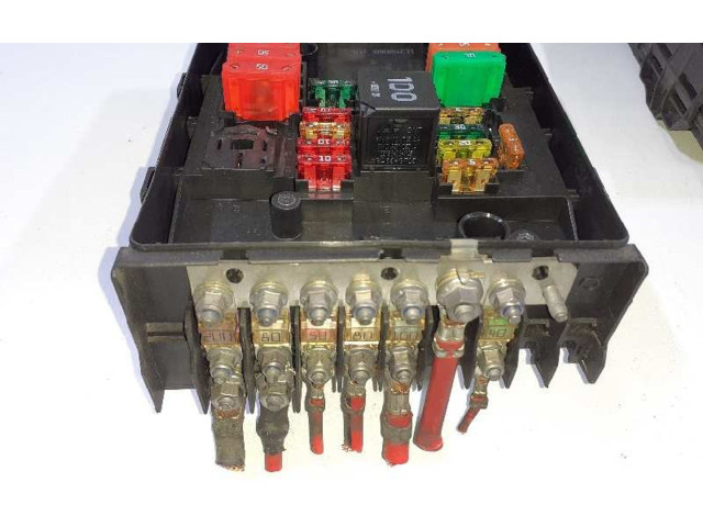   Pojistková skříňka 1K0937125A   Volkswagen Tiguan 2008