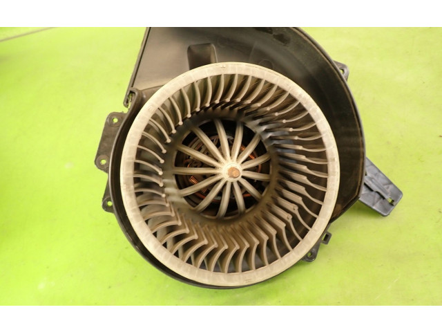 Вентилятор печки 6Q1819015 Skoda Fabia Mk1 (6Y)