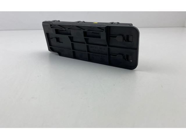 Блок управления крышки багажника  5Q0959107G, A2C73762912   Volkswagen Passat Alltrack 