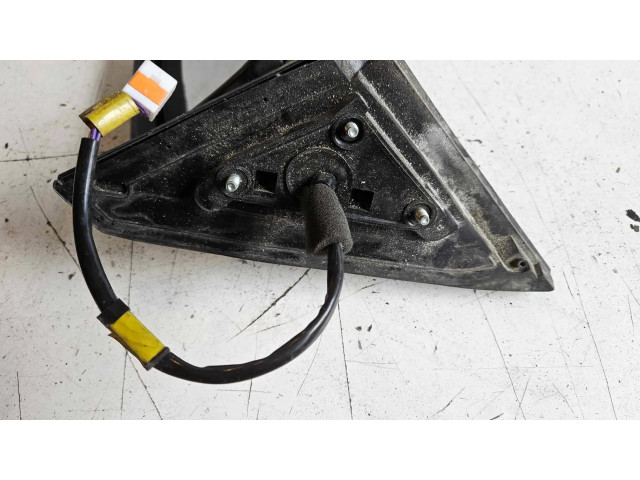 Zpětné zrcátko pravé Mazda 323 F 2003 E13010089