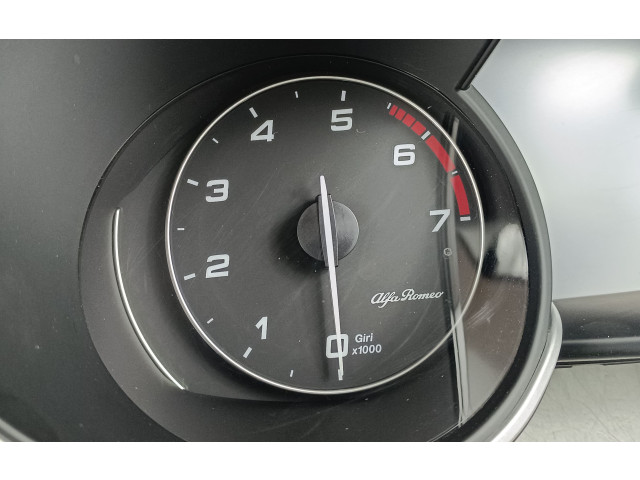 Přístrojová deska  Alfa Romeo Stelvio 2021 A2C11363500  