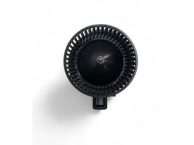 Вентилятор печки    4M2820021C   Audi e-tron