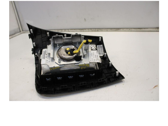 Подушка безопасности пассажира Mitsubishi L200