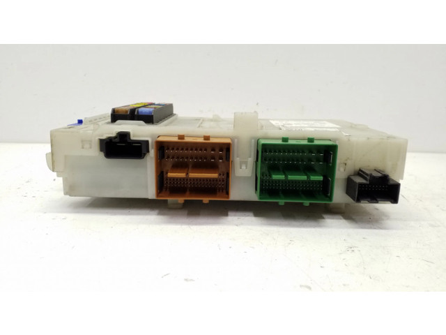 Блок предохранителей 6G9T14A073DH Ford S-MAX