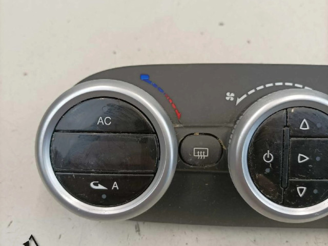 Блок управления климат-контролем 5556000902, 156110631   Alfa Romeo Giulietta