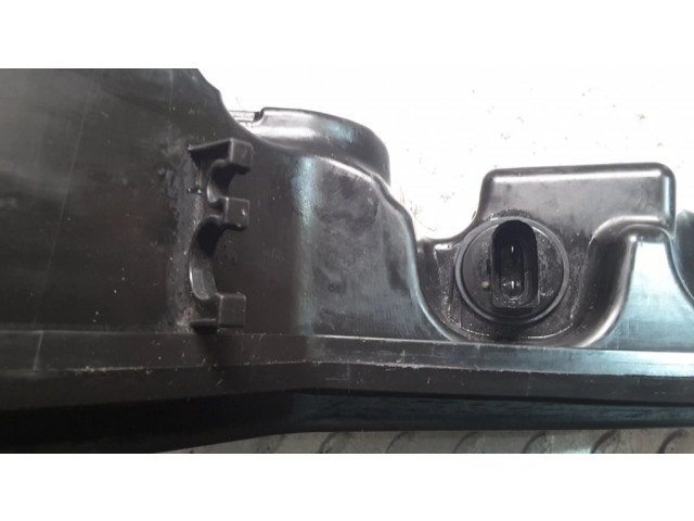 Бачок оконной жидкости