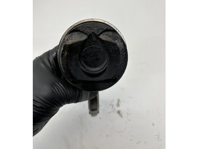  Поршень с шатуном 5F02 5F02  Peugeot 5008  