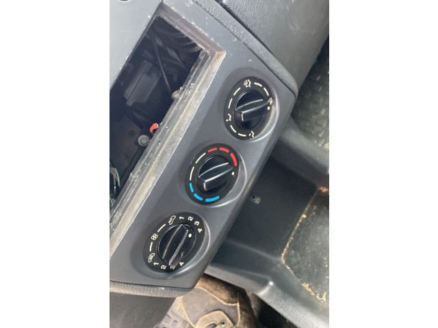 Блок управления климат-контролем 00006451NJ Citroen Berlingo