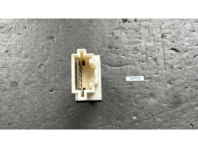 Переключатель дворников MR402470 Mitsubishi Pajero