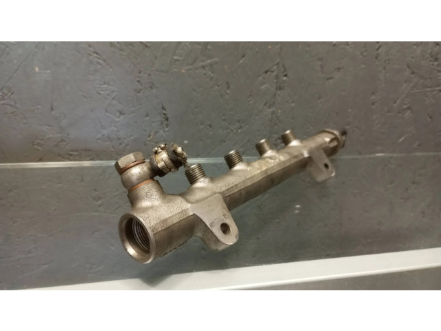 Vstřikovací lišta A6510700495, R9144Z240A Mercedes-Benz C AMG W204 pro naftový motor 2.1