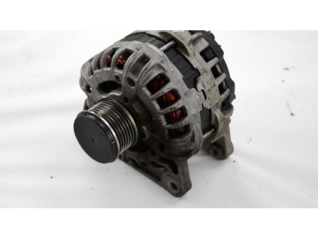 Генератор 231002949R   Dacia Sandero      