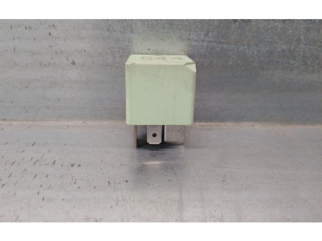 Блок предохранителей 4H0951253 Audi Q3 8U