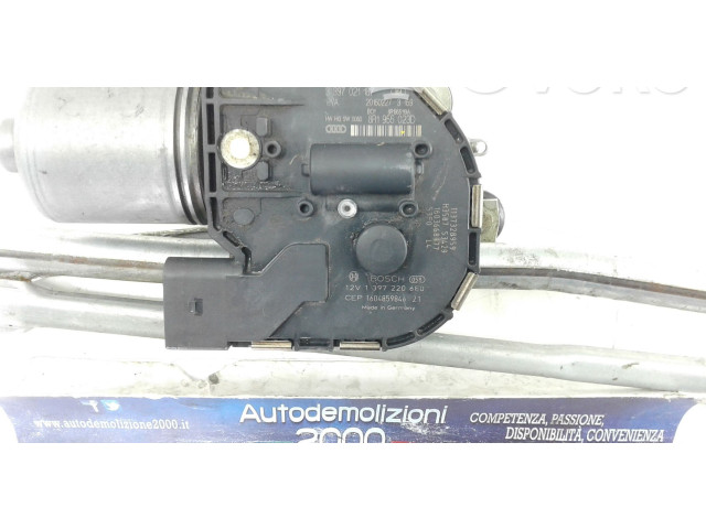 Моторчик дворников     Audi Q3 8U