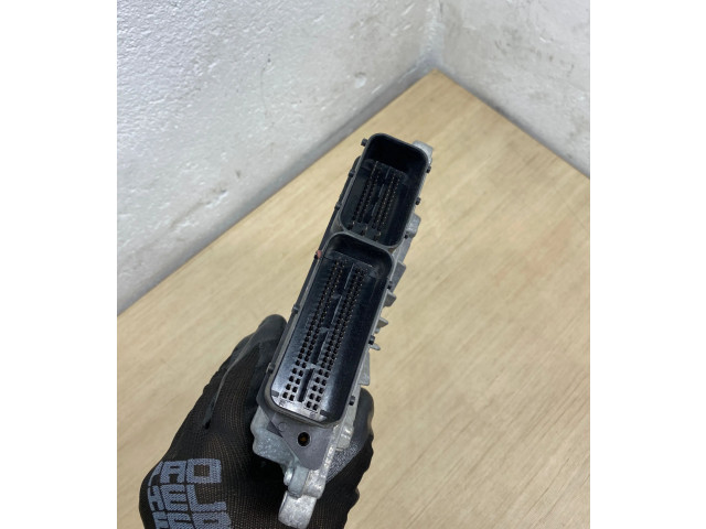 Блок управления двигателя P31303388, 0281015286 Volvo S80