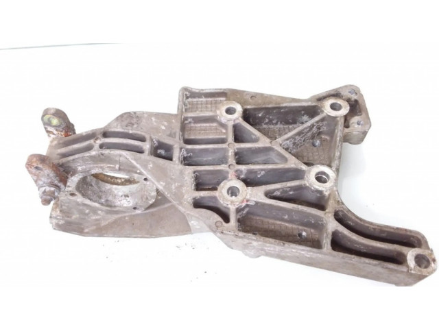 Кронштейн подвесного подшипника полуоси