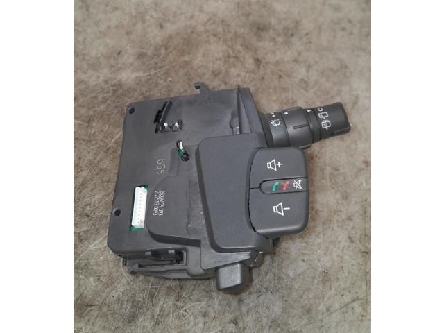 Ручка стеклоочистителей 8201590631, 8201590631   Renault Clio III