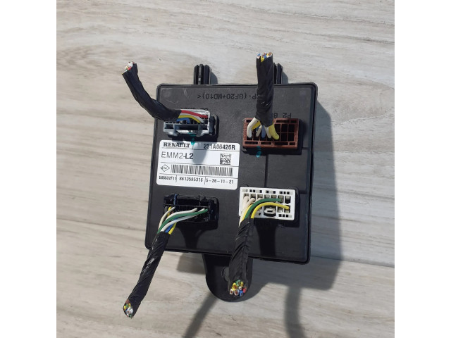 Блок управления 231A06426R, 505532F11   Dacia Spring