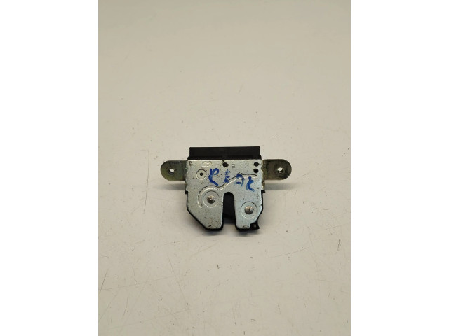 Zámek zadních dveří 55701871   Alfa Romeo Giulietta 2010