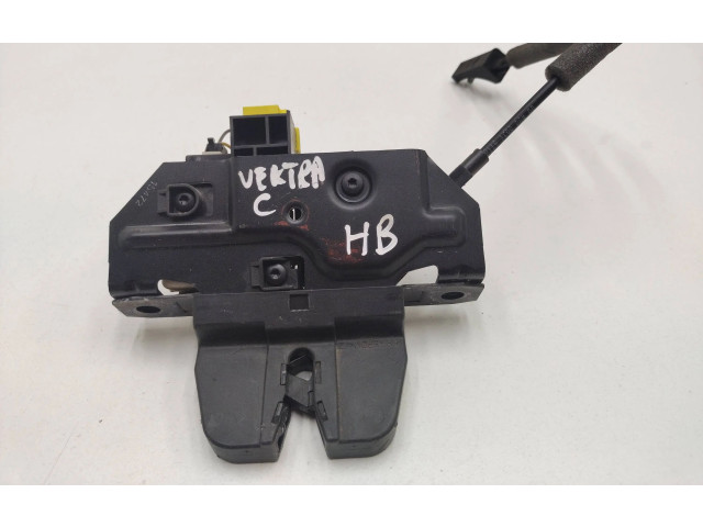 Zámek zadních dveří Opel Vectra C 2004