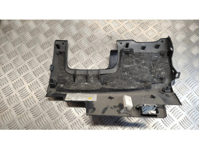 Отделочный щит панели (нижний)