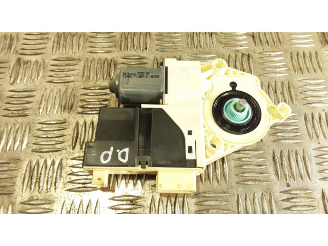 Передний двигатель механизма для подъема окон