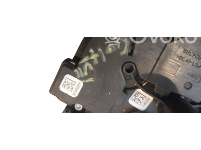 Моторчик заднего дворника 5G0955711, W000038532 Volkswagen Golf VII