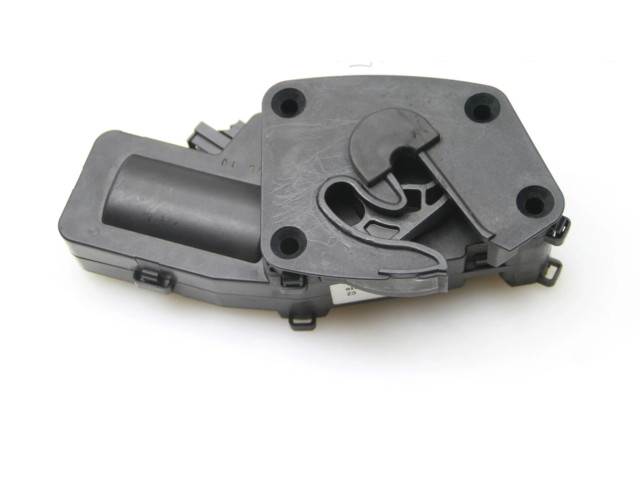 Замок багажника 3T0827299B Skoda Superb B6 (3T) 2008 - 2015 года