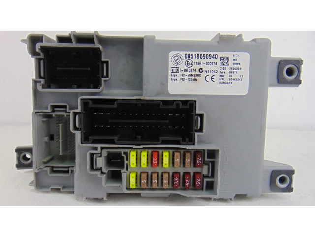   Pojistková skříňka 518690940   Fiat Grande Punto 2005
