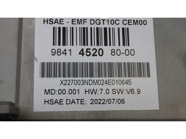 Дисплей    9841452080   Peugeot 2008 II