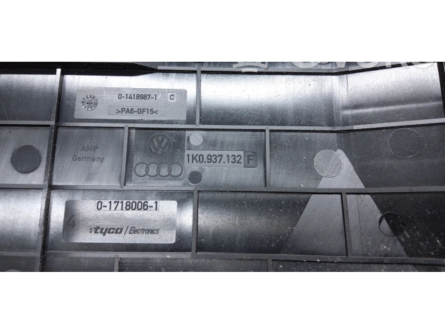 Pojistková skříňka 1K0937800BG, 1K0937125A Volkswagen Caddy 2008