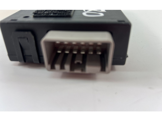 Блок управления 30716987   Volvo V70